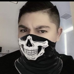 Meet your Posher, Felipe